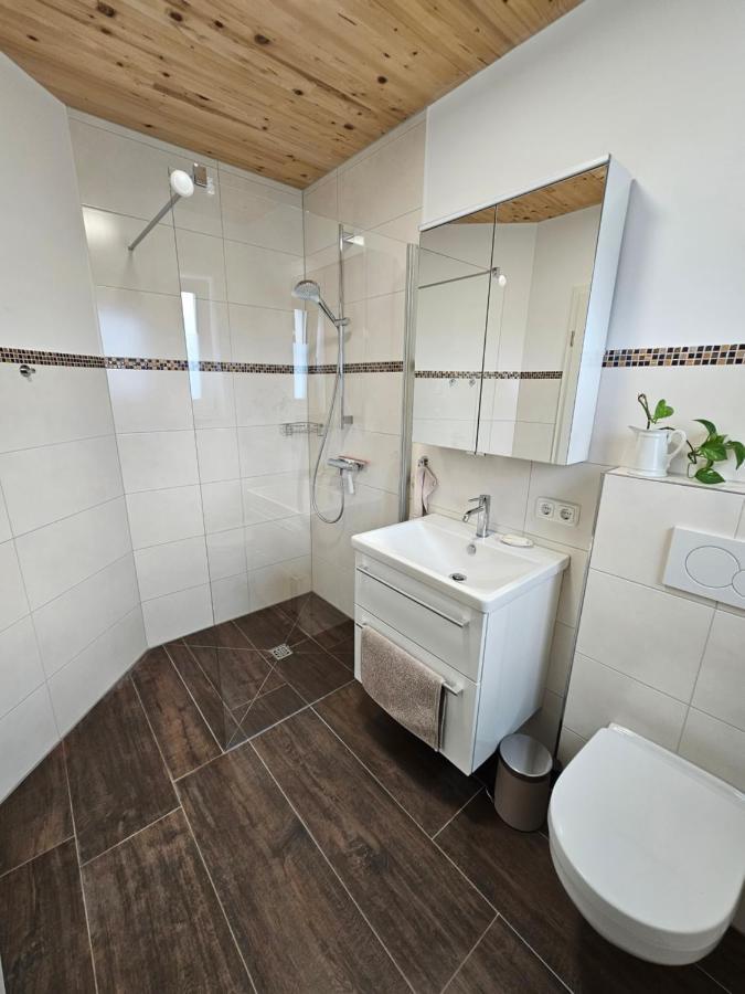 Moderne Ferienwohnung Auf Rups Hof Oberhocking Esterno foto